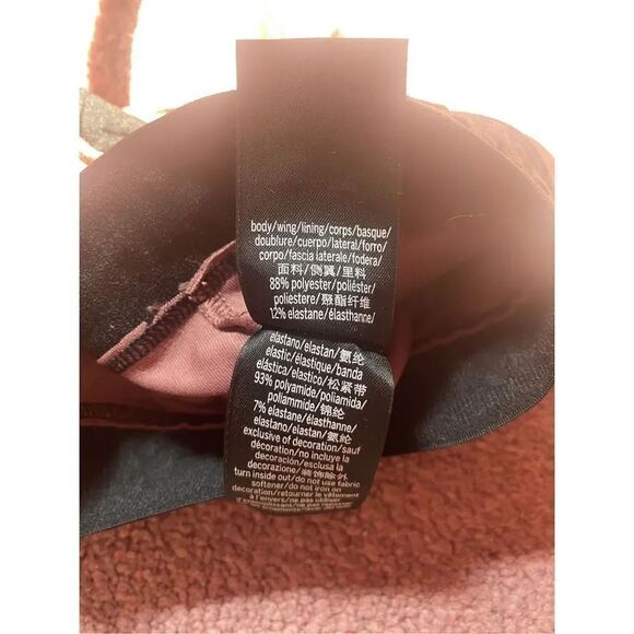 Vs Pink Mauve Sportsbra - Picture 4 of 4